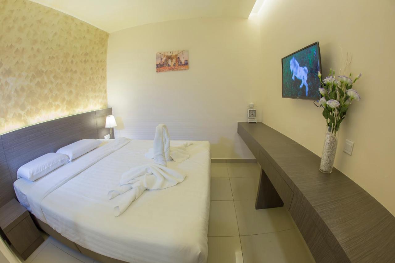 Hotel Sin Jo Johor Bahru Exterior photo